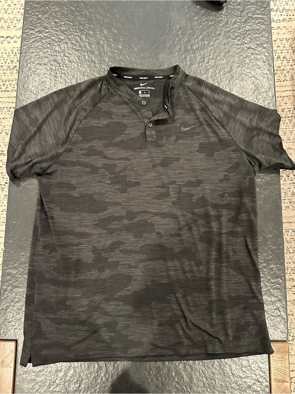 Nike x Tiger Woods Men’s Black Camo Short-Sleeve Golf Shirt